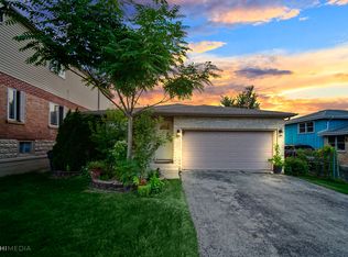 10528 S 82nd Ave, Palos Hills, IL