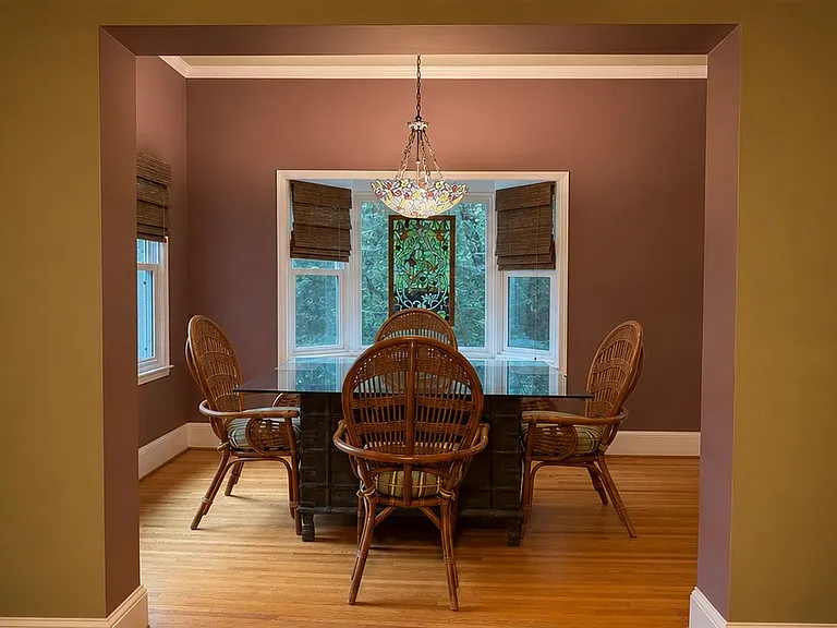 Dining/Sun Room