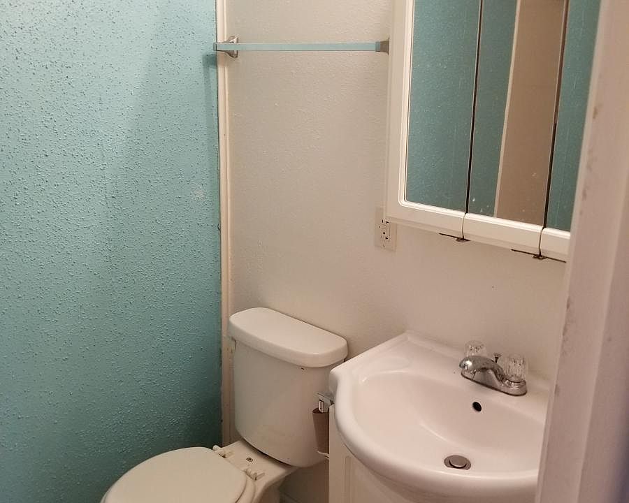 2nd image of 1214 Beverly St APT B