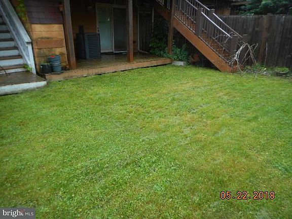 4th image of 6644 Beach Dr