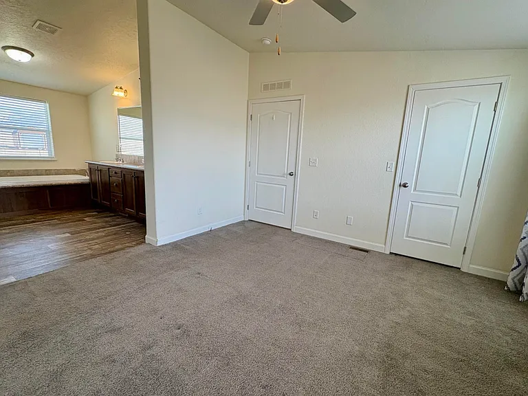 1415 Van Diest Rd — Photo 14