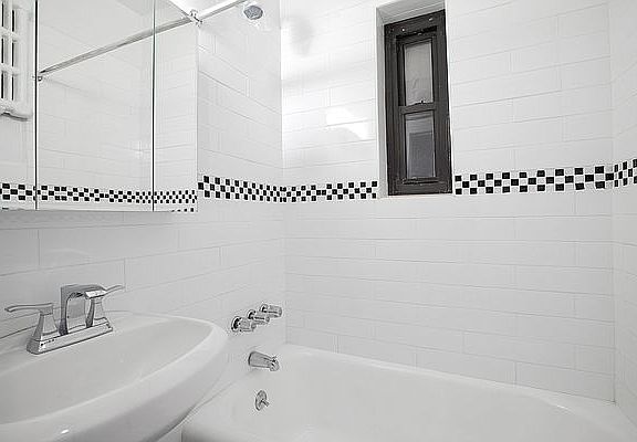 2nd image of 55 Morton St APT 4F
