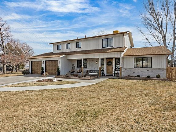 4th image of 630 Rushmore Dr