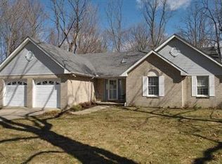 290 N Cherry St, Mount Gilead, OH 43338
