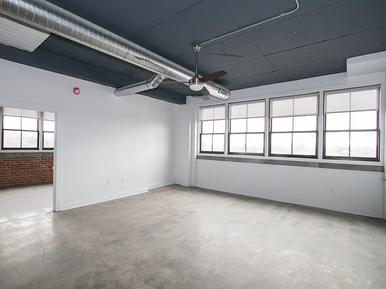 206 North Ave #410 — Photo 14