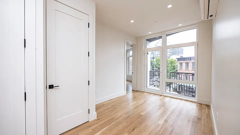 Building Photo - 899 Fulton St #4C