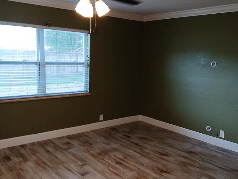 9819 Lema Ct — Photo 35