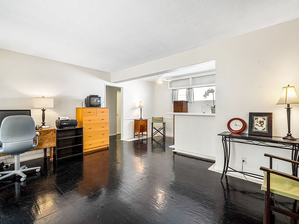1st image of 2621 Centinela Ave APT 5