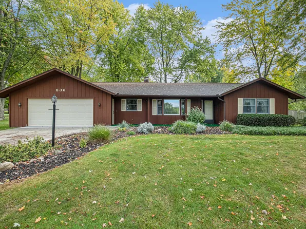836 Collindale Ave NW, Grand Rapids, MI 49504