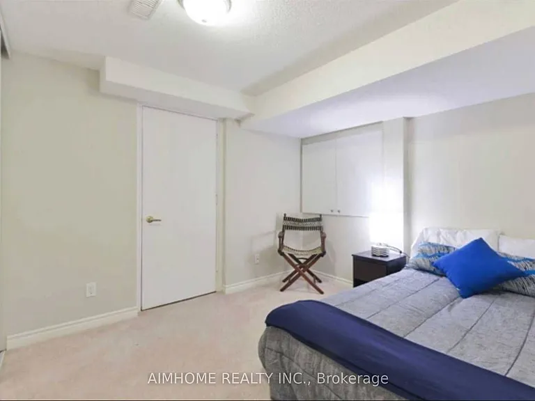 71 Dewpoint Rd #LOWER — Photo 9