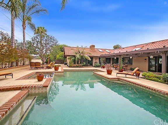 5th image of 12422 La Bella Dr