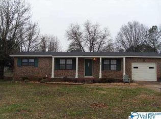 307 Cardinal Dr SW, Decatur, AL 35601