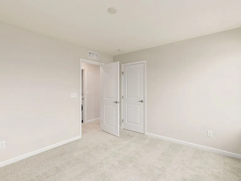 303 Wyman Lake Dr — Photo 32