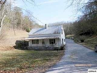 3rd image of 417 N Highway 340