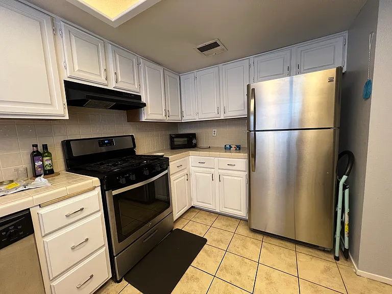 3481 Lorilou Ln #B — Photo 5