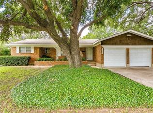 3509 Garwood Dr, North Richland Hills, TX 76117