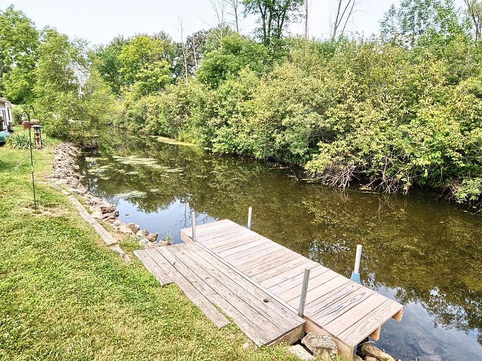 3010 Ponemah Dr, Fenton, MI 48430 Zillow