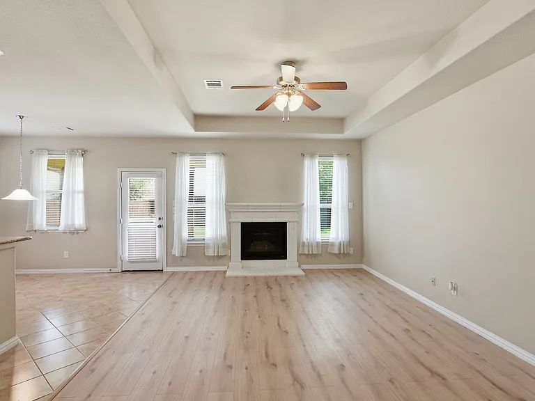 178 Pleasant Hill Ln — Photo 6