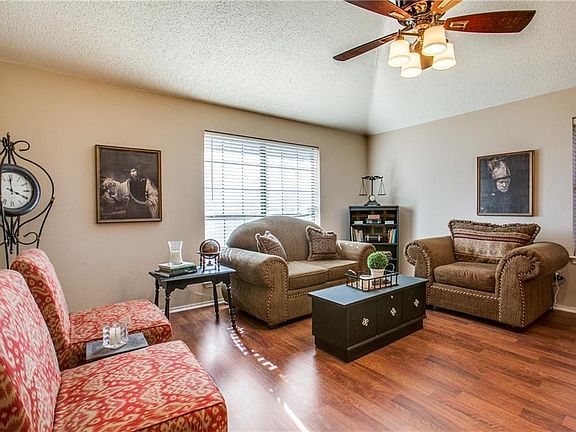 5th image of 616 Parkway Blvd