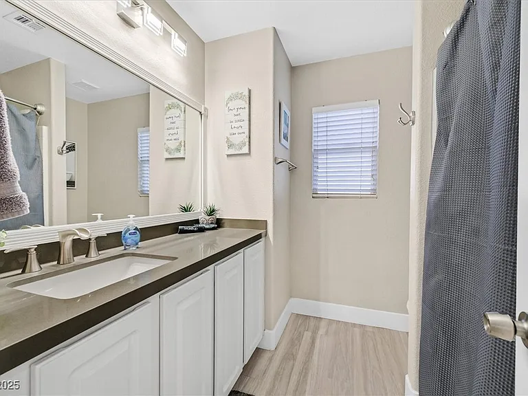 2735 Peekskill Ave — Photo 28