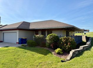 1210 Knower Ave, Hillsboro, WI 54634
