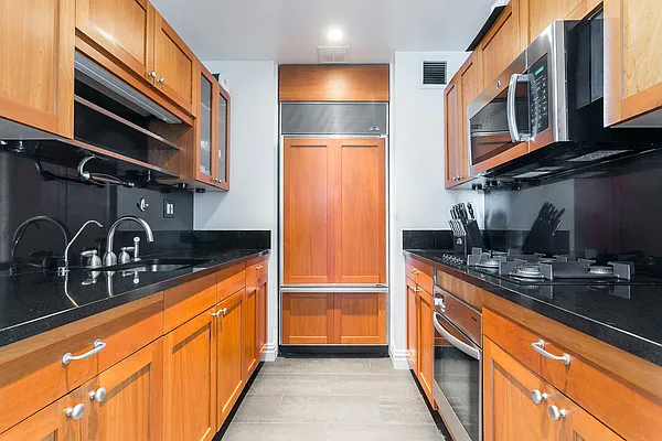 Rented by Vivaldi Real Estate | media 6