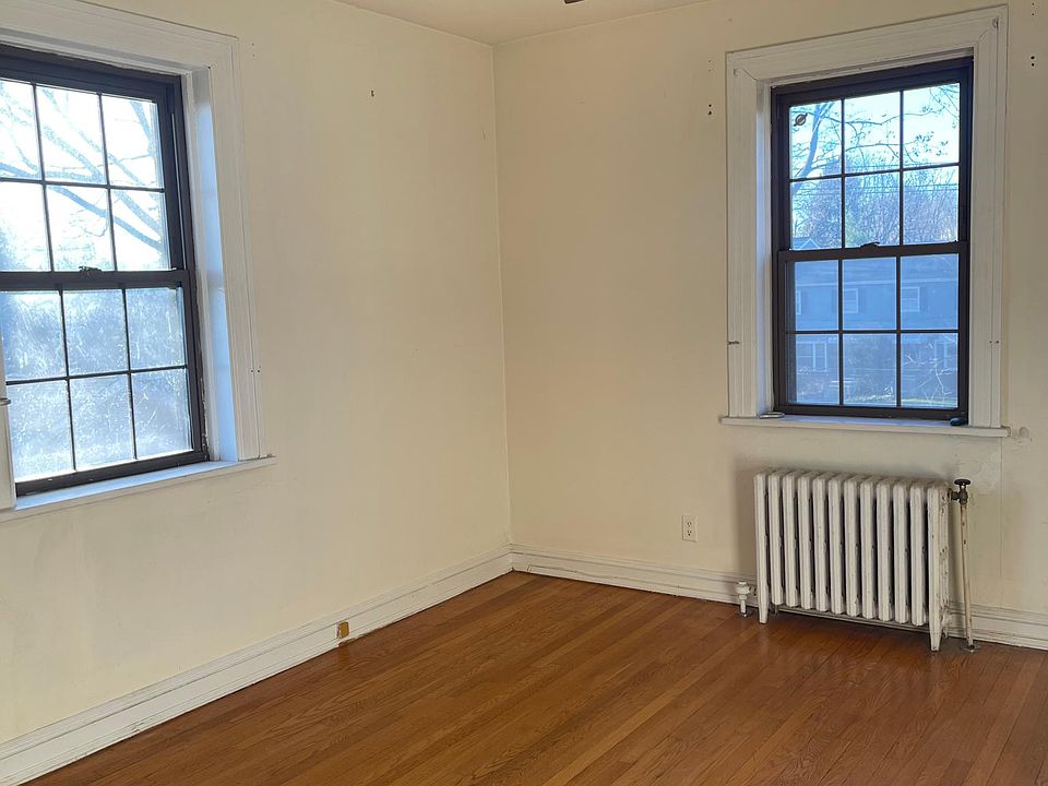1st image of 94 Grand St #7C