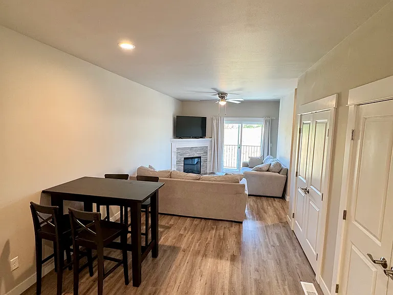 2600 Racquet Ln #30 — Photo 2