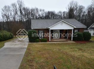 507 Meadowbrook Dr, Matthews, NC 28104