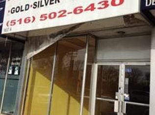1637A Hillside Ave, New Hyde Park, NY 11040