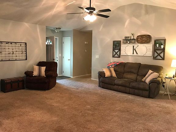 F4A3ACEC-0216-4205-A70C-EF8657512EC0