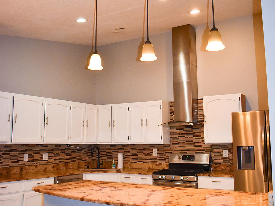 1st image of 6414 McCauley Cir
