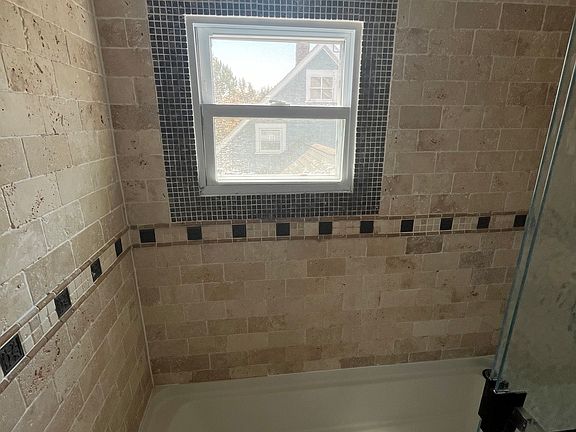 4th image of 36 Eastman St Floor 2