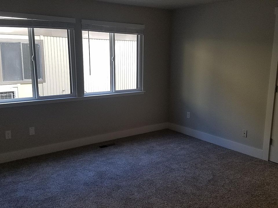 2nd image of 1697 S Federal Way APT 108