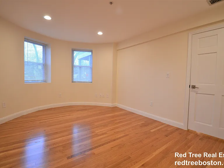 1801 Beacon St #2 — Photo 12