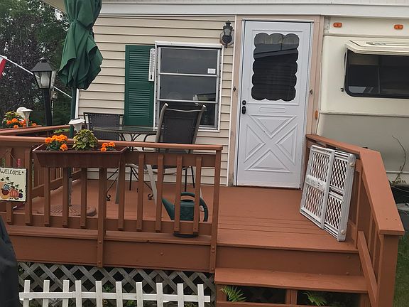 2nd image of 728 Scenic Rd #153