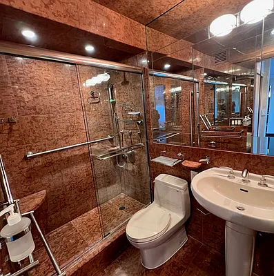 Rented by LW 21 LLC | media 9