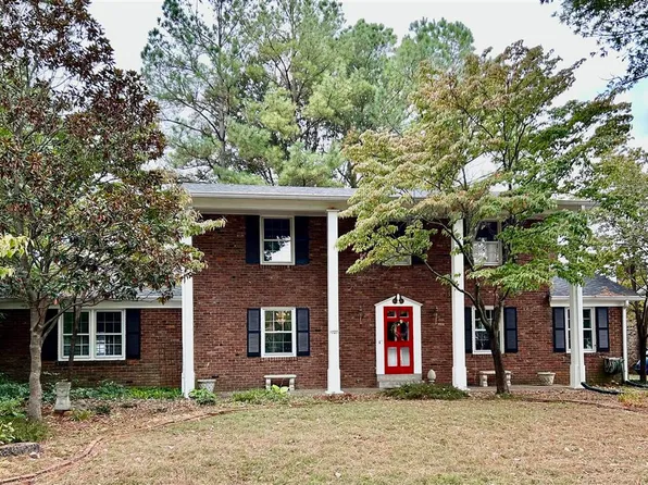 1727 Karen Cir, Bowling Green, KY 42104