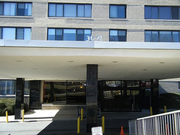 2nd image of 3671 Hudson Manor Ter APT 3F