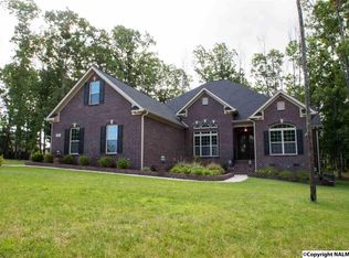 45 Verdant Cir SE, Huntsville, AL 35803