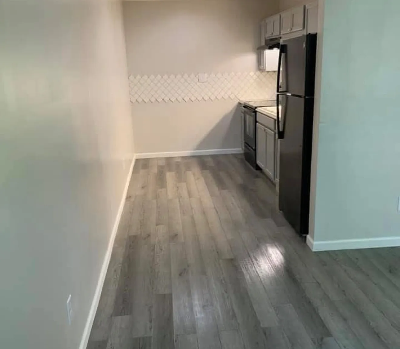 2 bed, $700 — Photo 2