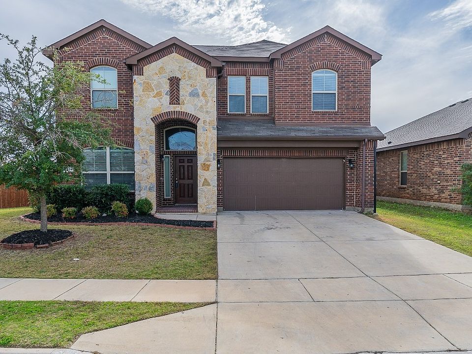 1st image of 1084 Meadow Scape Dr