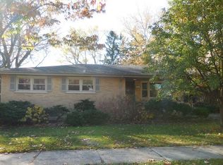 2231 Maple Rd, Homewood, IL 60430