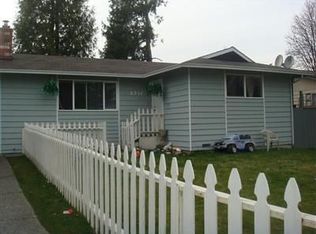 8914 Emerson Pl, Everett, WA 98208