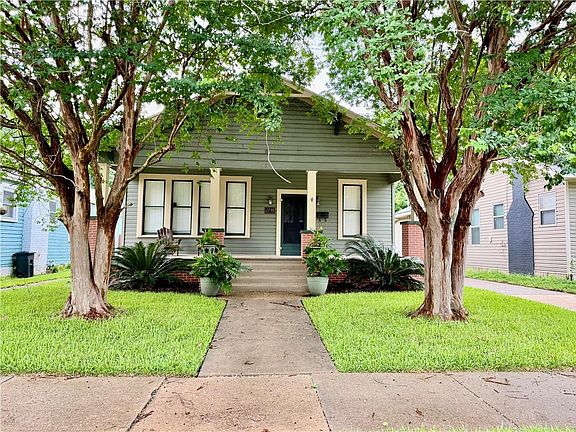 4th image of 2218 Thornton Ct