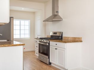 Refreshed + Bright 2 Bed/1 Bath in the Heart of North Park!, San Diego, CA 92104