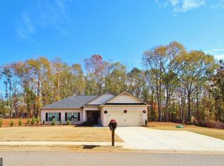 412 River Mansion Dr, Jefferson, GA 30549