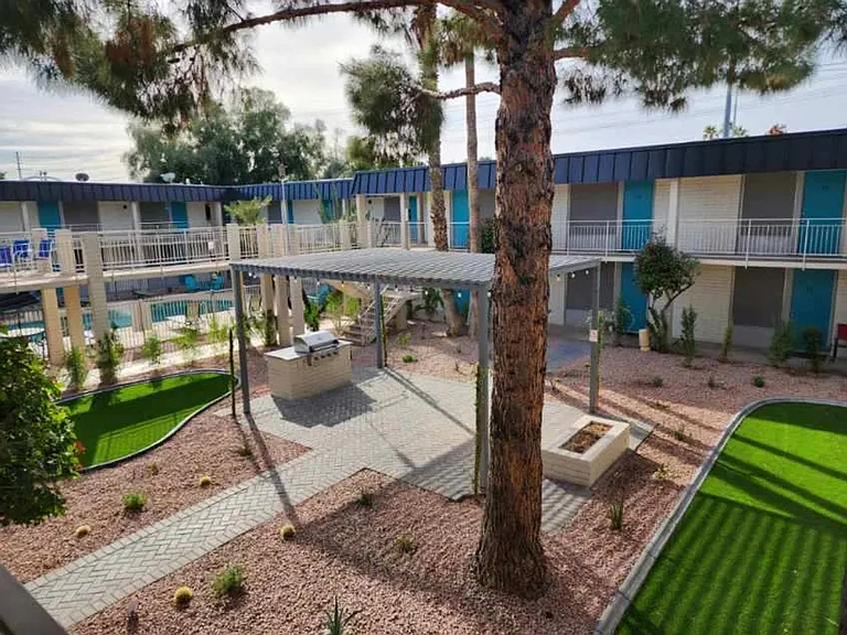 Scottsdale 5th Ave. Apartments — Photo 90