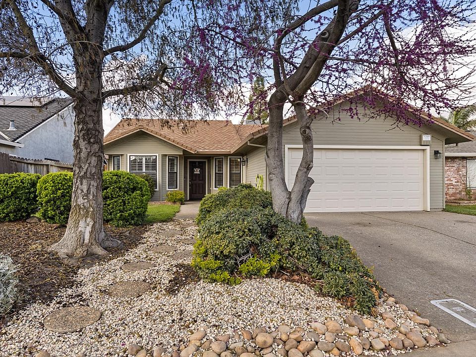 1st image of 2633 Alder Glen Dr