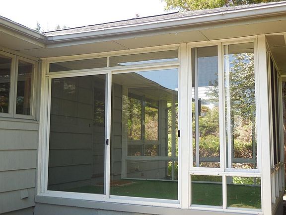 2nd image of 64 Hillview Rd